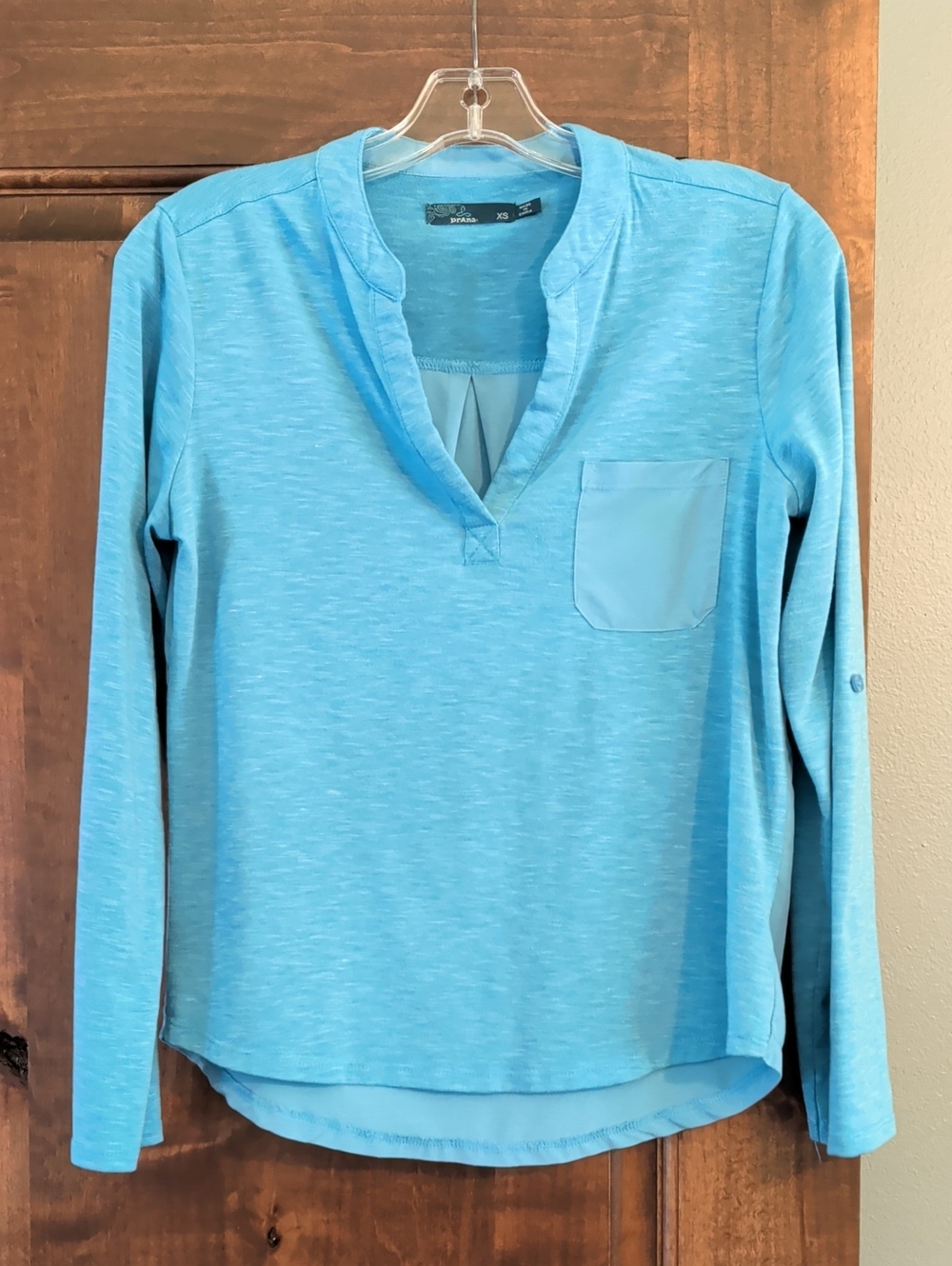 Prana Turquoise V-Neck Long Sleeve Top with Pocket